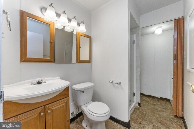 Building Photo - 222 Stony Way