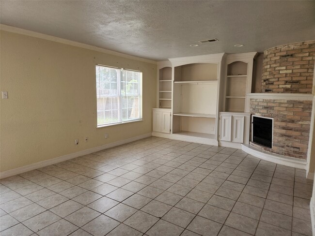 Building Photo - 13614 Repa Ln