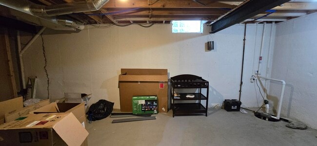 Building Photo - 40184 Long Horn Dr