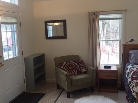 Building Photo - 290 N Pleasant St