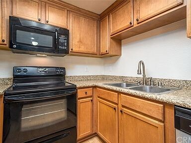 Building Photo - 1965 E Coulston St