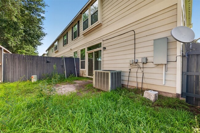 Building Photo - 8126 Montague Manor Ln