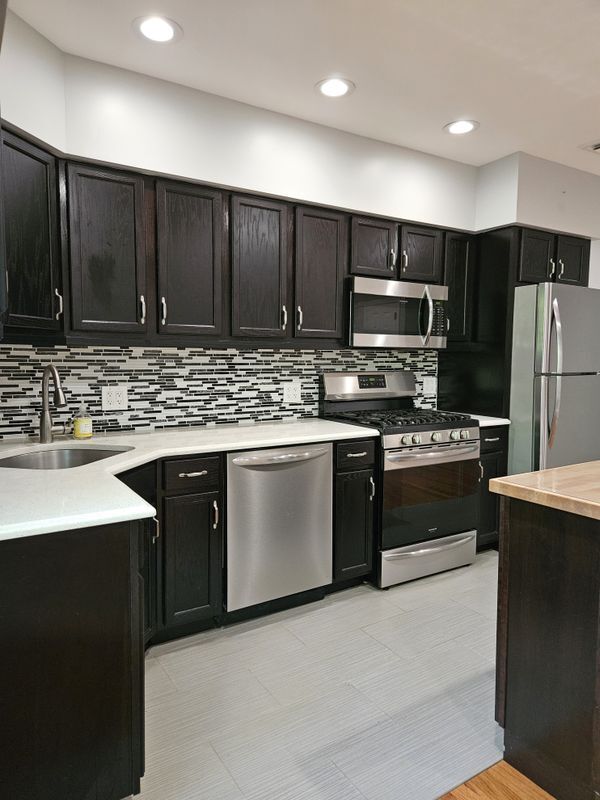 Building Photo - 93 Hempstead Ave