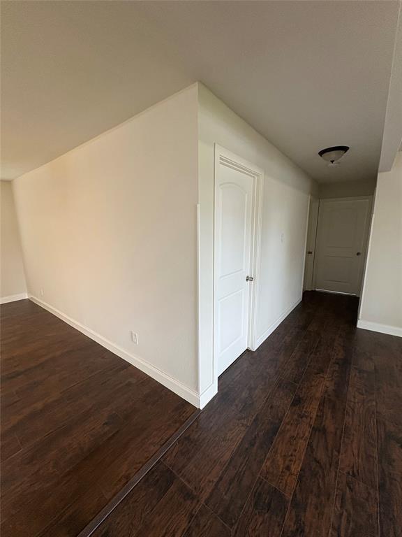 Building Photo - 3802 Westhampton Dr