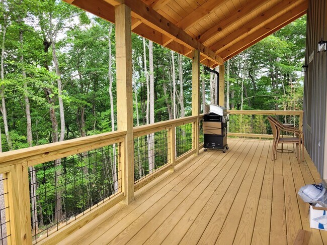 Building Photo - Beautiful Brand New 2bd Cabin in Trade, Tennessee