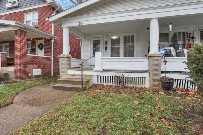 Building Photo - 1161-1163 Linwood Ave