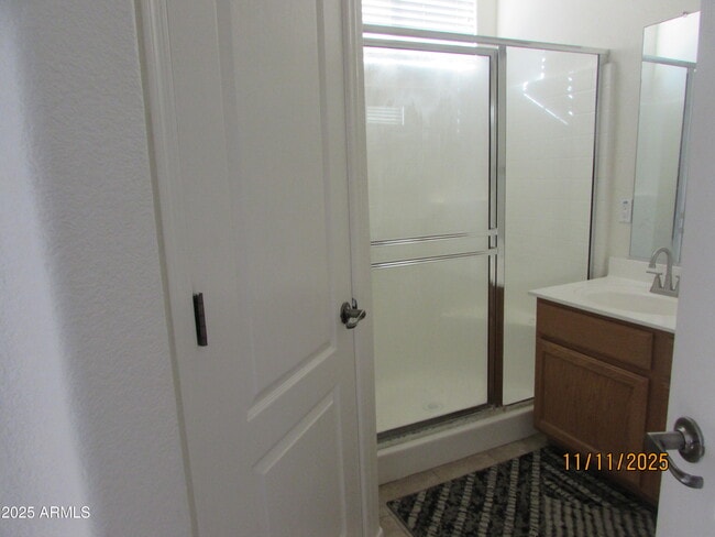 Building Photo - 102 N 118th Ave