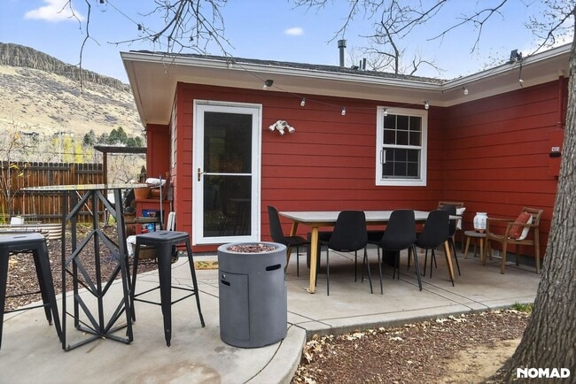 Building Photo - 316 East St