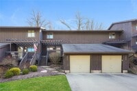 Building Photo - 9471 Madison Ln