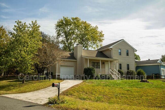 Building Photo - 11722 Carmel Lakes Dr