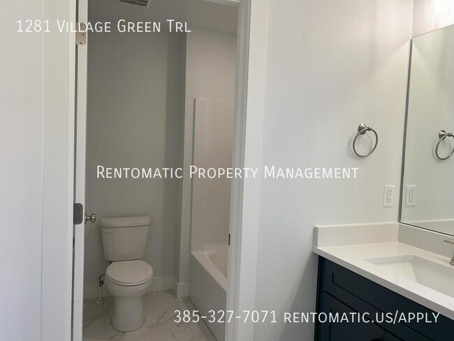 Building Photo - 1281 Vlg Grn Trl