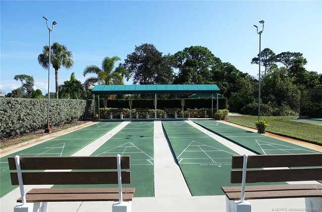 Primary Photo - 2950 SE Ocean Blvd