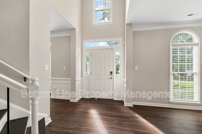 Building Photo - 1500 Candlewyck Ct