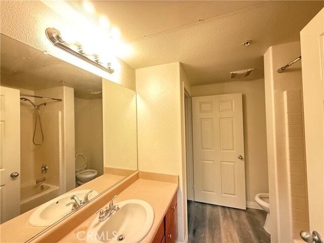 Building Photo - 44756 Adam