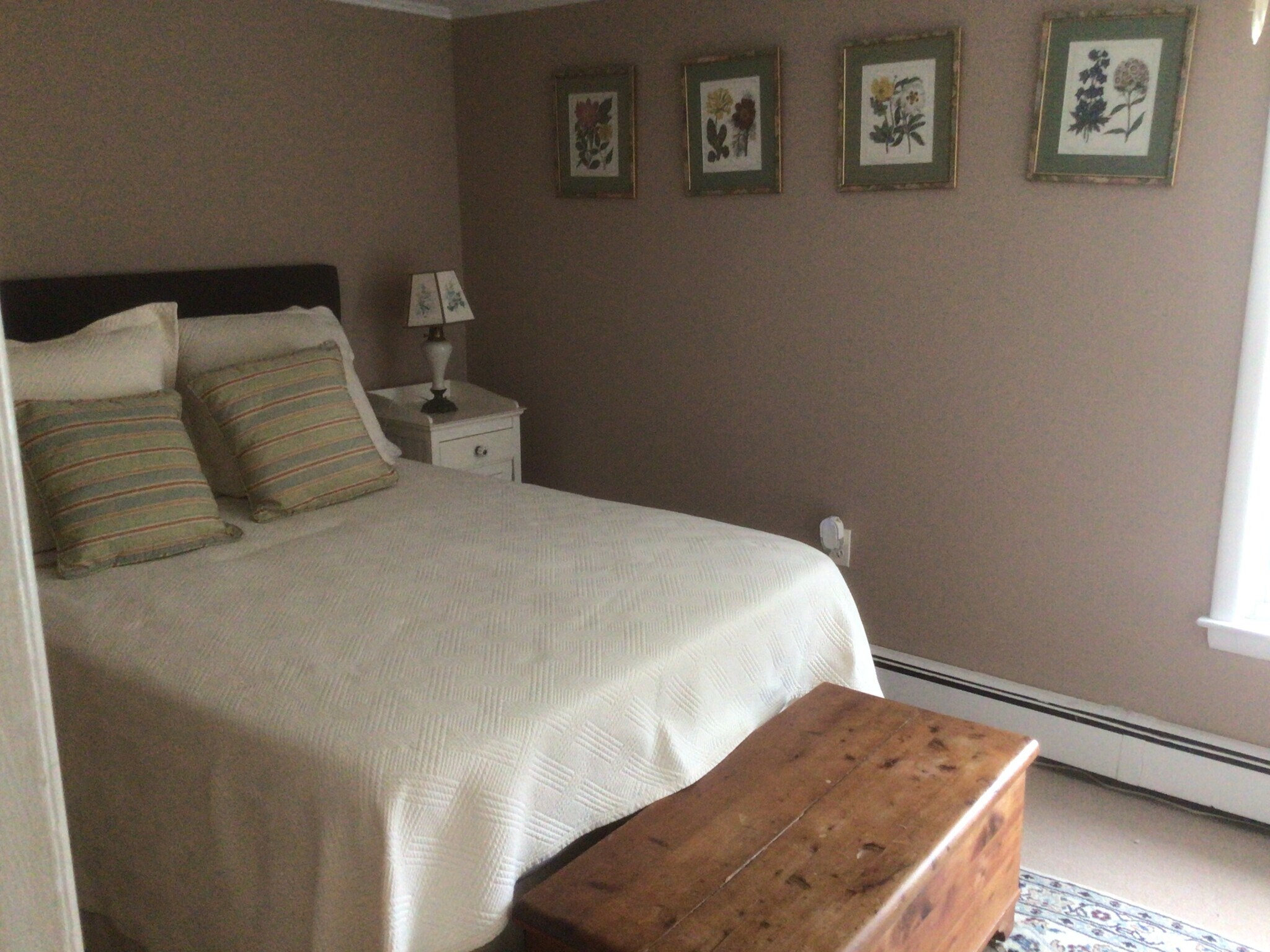 Guest bedroom - 44 Fordham Rd