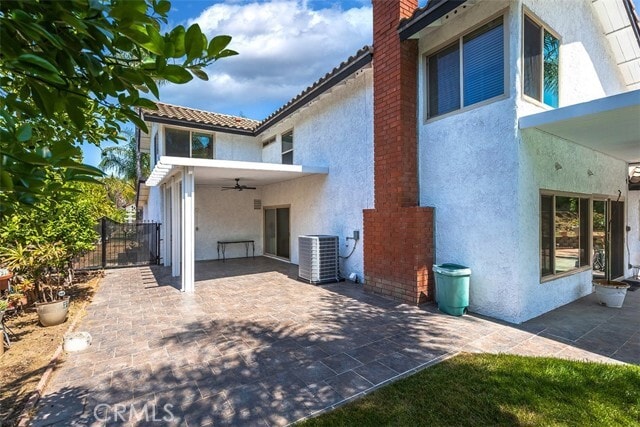 Building Photo - 1250 Kinglake Dr