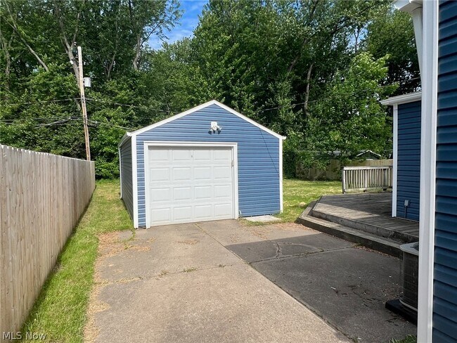 Building Photo - 202 Belmar Blvd