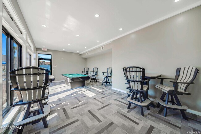 Building Photo - 17462 Front Beach Rd