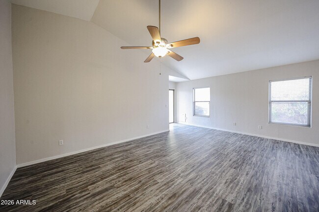 Building Photo - 6431 W Chisum Trail
