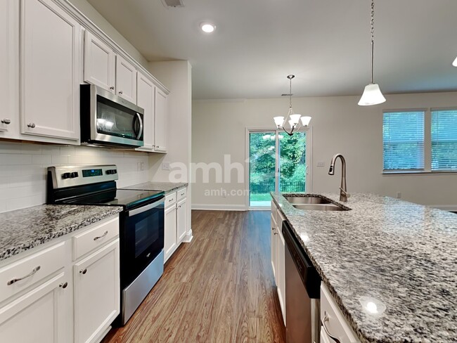 Building Photo - 149 Sweet Gum Dr
