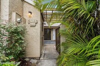 Building Photo - 1411 Sheafe Ave NE