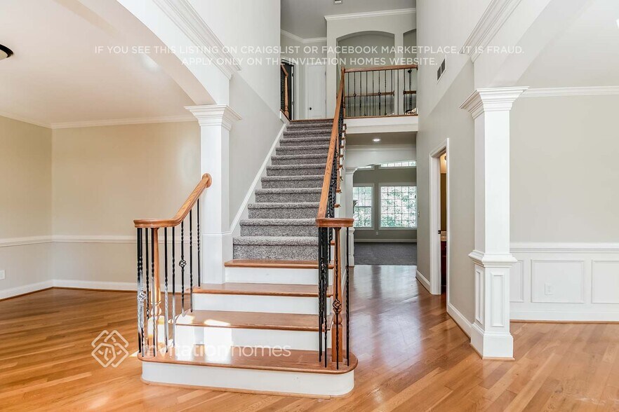 Building Photo - 3760 Raven Wood Chase