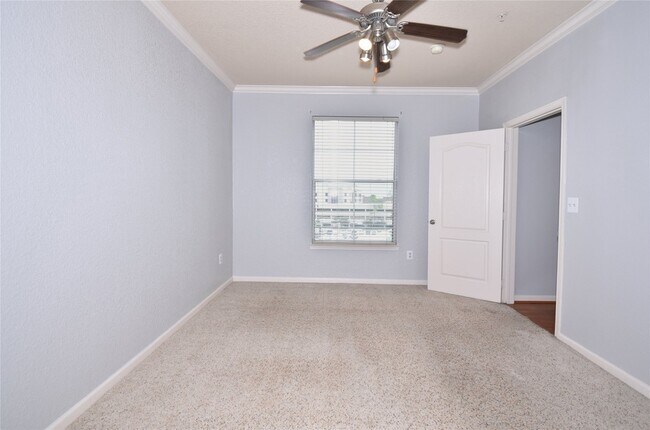 Building Photo - 1711 Old Spanish Trl