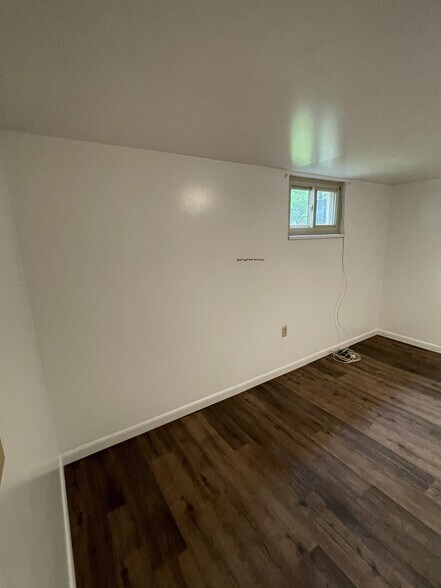 Bedroom 3 (downstairs, 143 sf) - 206 N 200 E