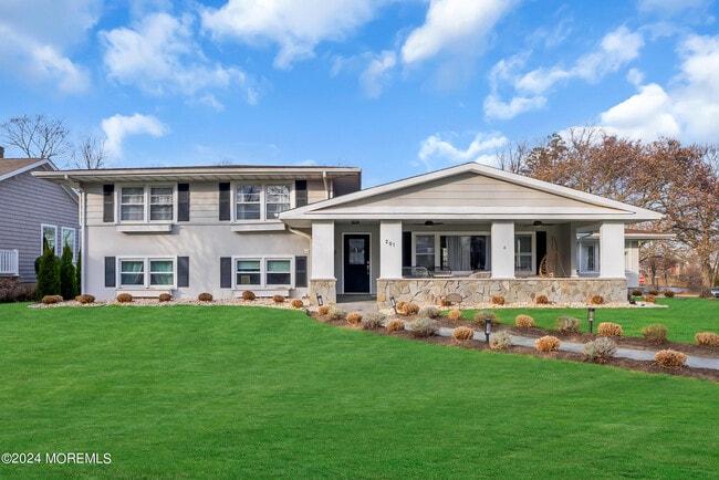 Building Photo - 201 Buttermere Ave