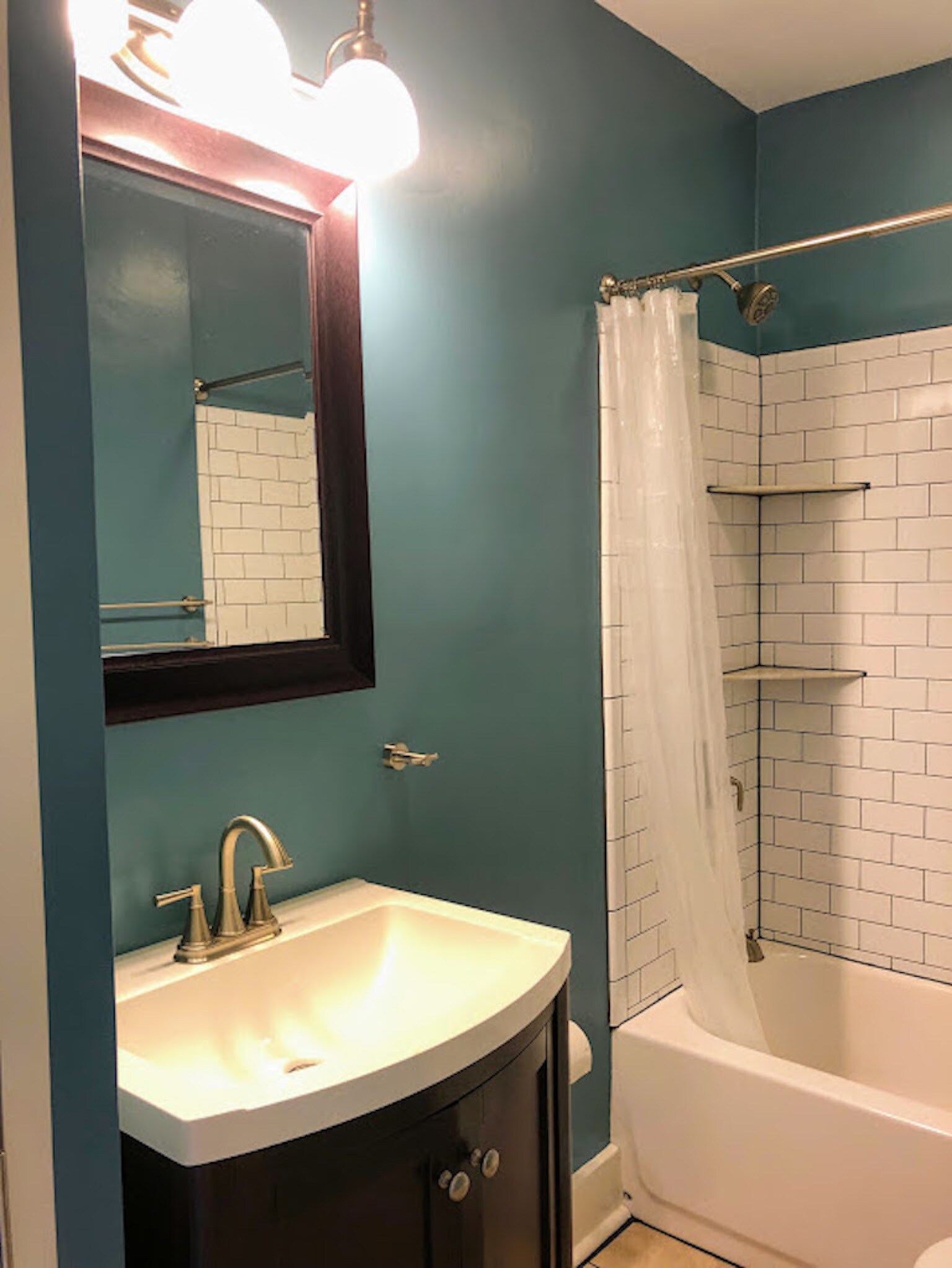 Building Photo - 2012 Walker Ave