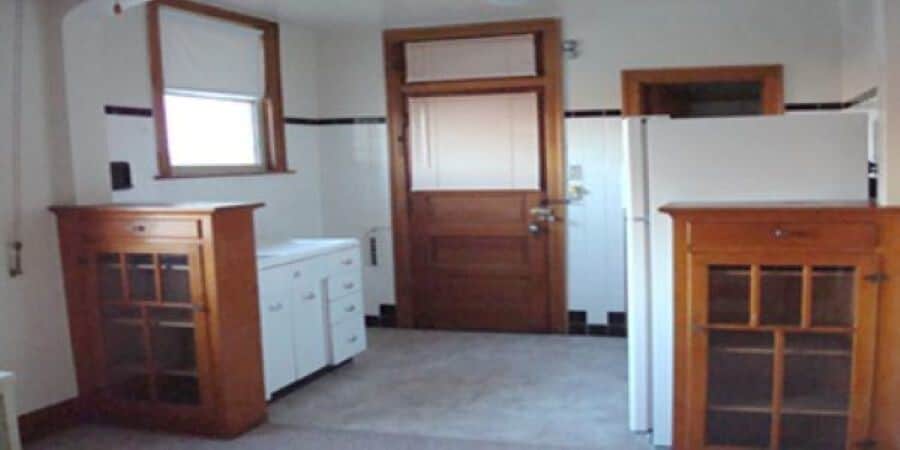 Building Photo - 2941 N Lockwood Ave