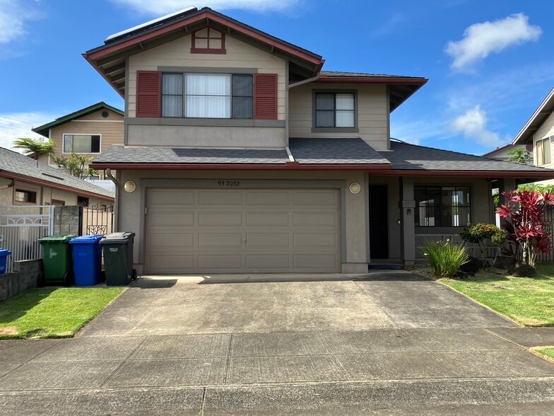 Front view of Home reveals the (extra-wide) DRIVEWAY - 95-2052 Puukaa St