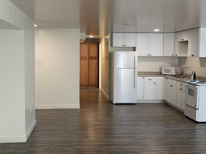 Building Photo - 1407 Flint Meadow Dr