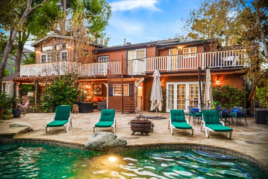 Building Photo - 25736 Punto de Vista Dr