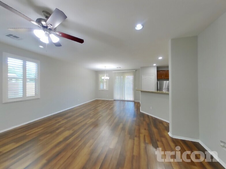 Building Photo - 3439 E Michelle Way