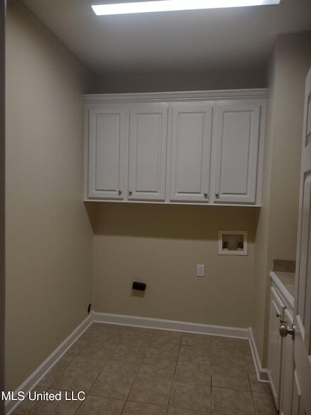 Building Photo - 902 Glen Cove