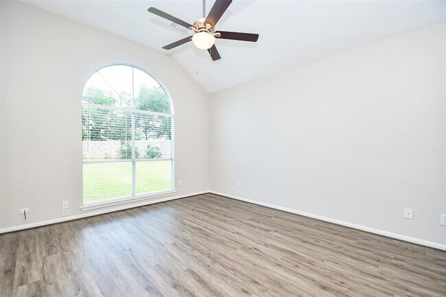 Building Photo - 5523 Poundstone Ct