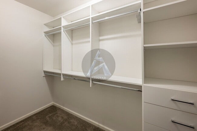 Building Photo - 1615 Ridenour Pkwy NW