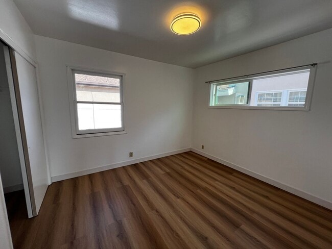 Building Photo - 3 Bedroom 1 Bath House for Rent in Fullerton with a 2 Car Garage