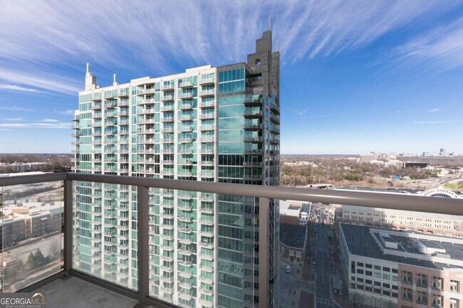 Building Photo - 270 17th St NW