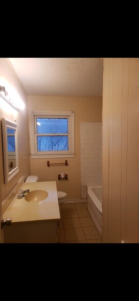 Bathroom - 321 Avenue M