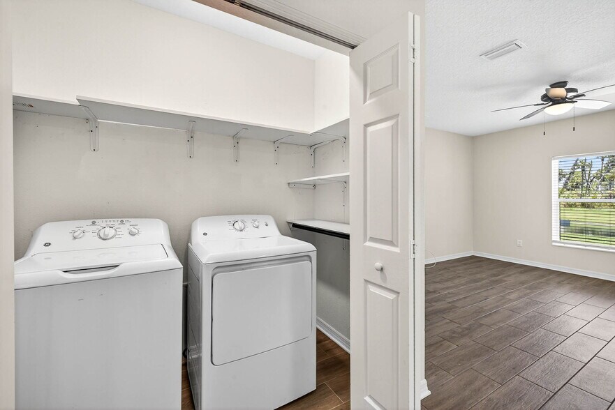Building Photo - 5413 Badini Way