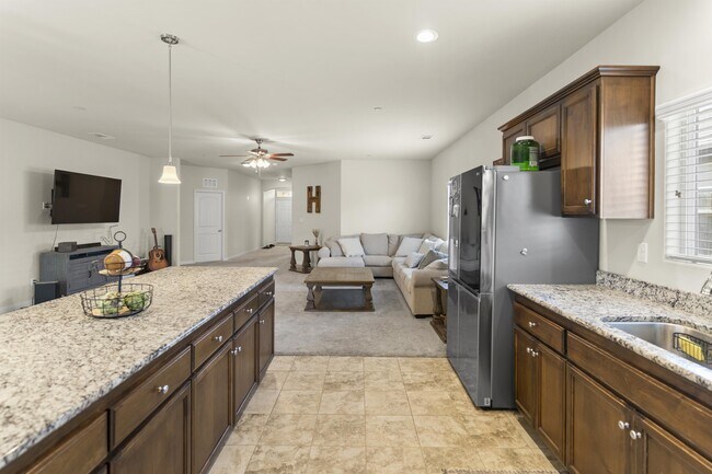Building Photo - 9408 Citrus Creek Dr