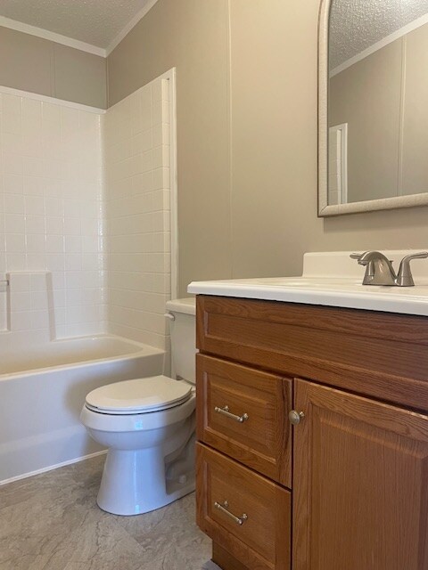 Building Photo - 119 Riverfield Dr