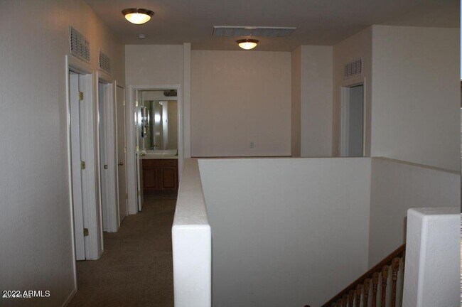 Building Photo - 1927 W Fruit Tree Ln