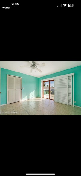Building Photo - 335 Paradise Blvd