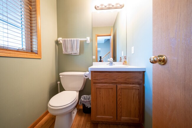 Building Photo - 17473 Hayes Ave