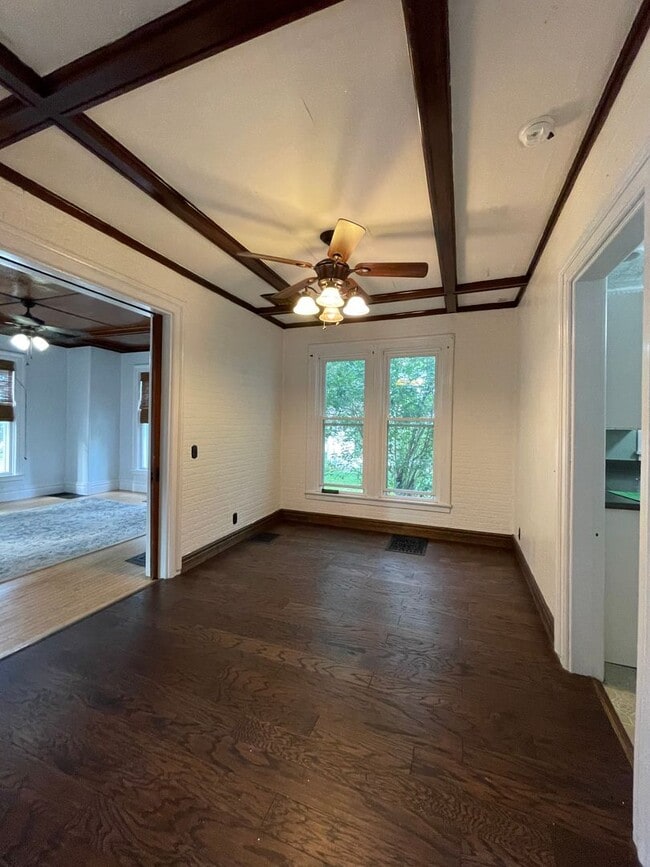 Building Photo - Village of Black River 4 /5 Bedroom Home w...
