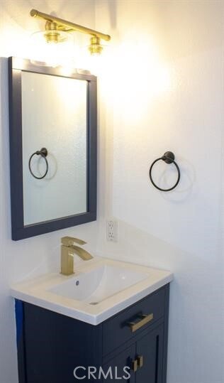 Building Photo - 4900 Overland Ave