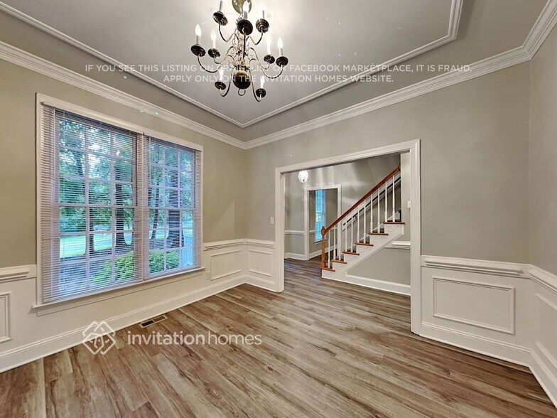 Building Photo - 604 Birkdale Dr